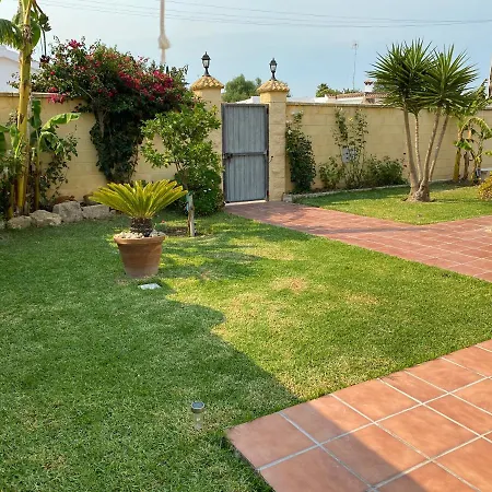 Holiday home Chalet Vacacional En Chiclana Chiclana de la Frontera